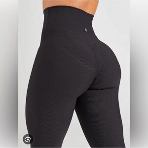 BuffBunny Material Girl Ribbed Leggings